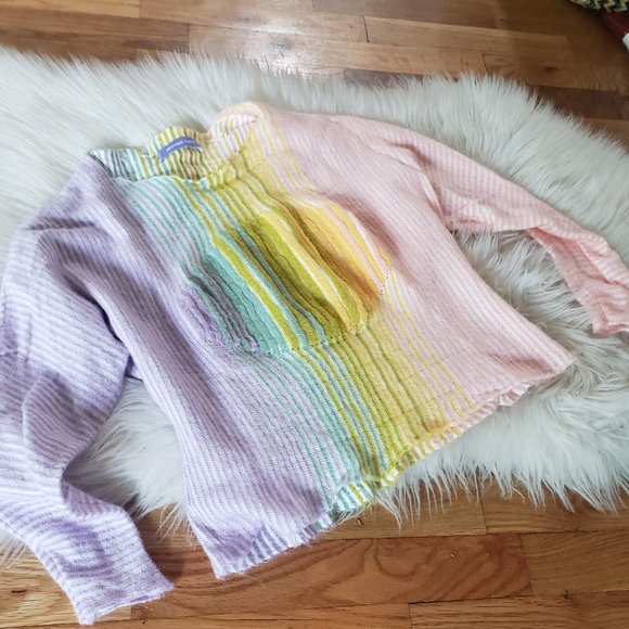 Novvaks Knits Pastel Ombre Handknit Crop Sweater - Picture 10 of 16